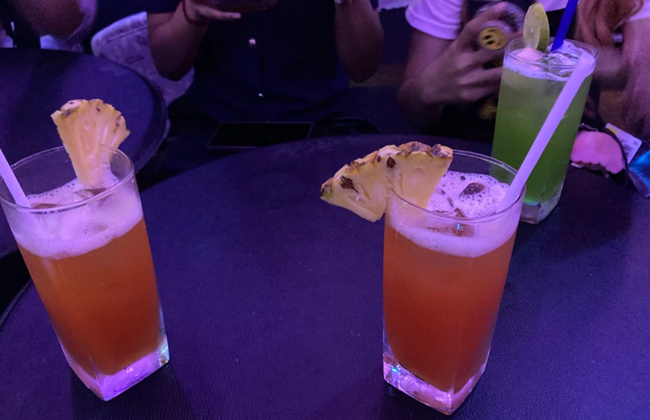 Sip, Snack and Stroll - Bangkok Bar Hopping Tour in Siam - Foto 6